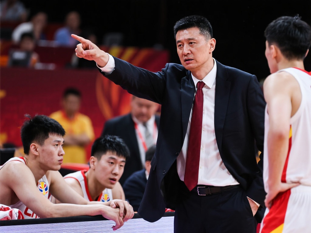 执掌国家队帅印绝不仅仅是一个光鲜的头衔，
