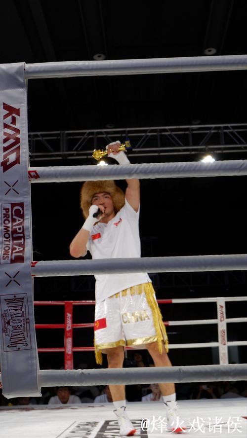 “街头拳王”挑战“业余天花板”头衔迎来首次卫冕！12月20日一战到底！